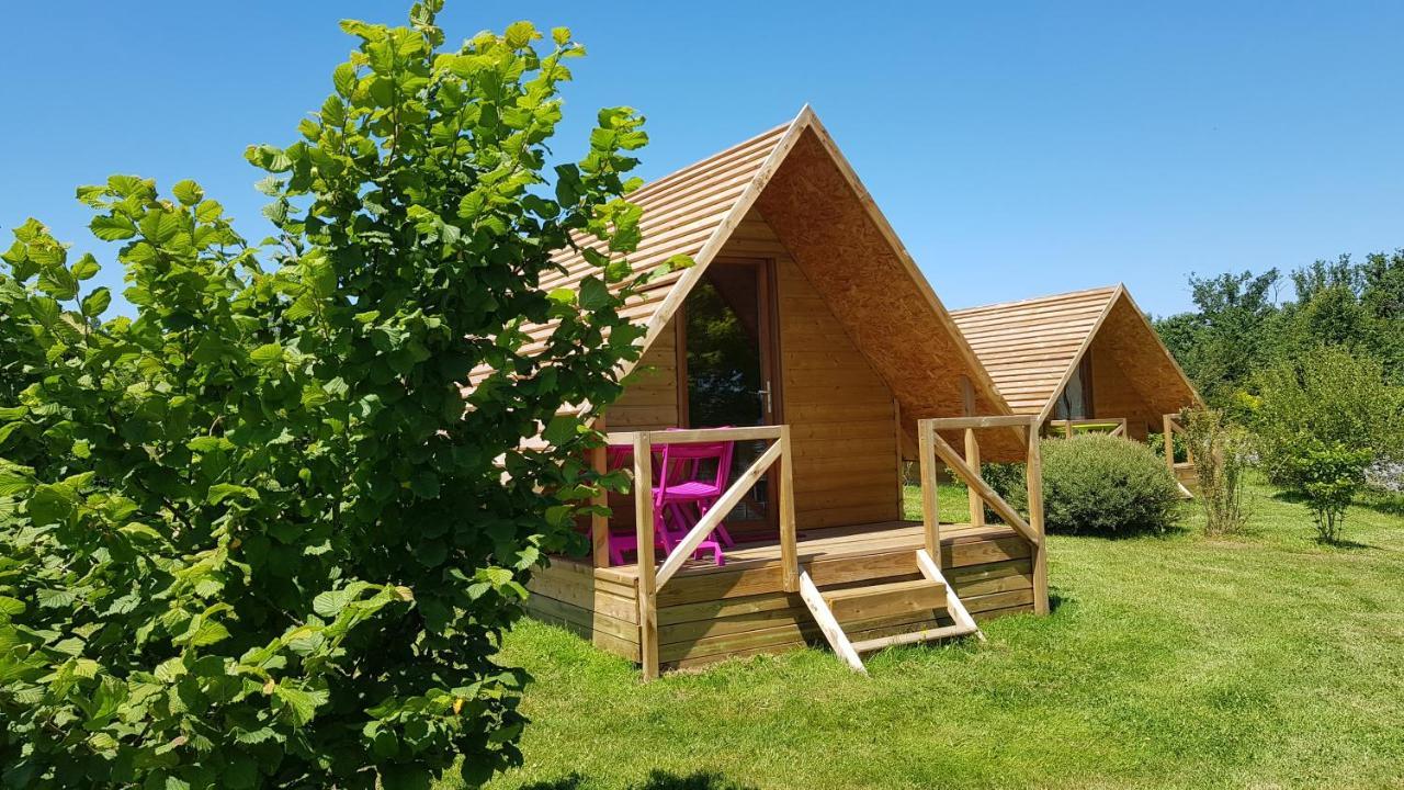 Camping Aquarev Hotel Loudeac Bagian luar foto
