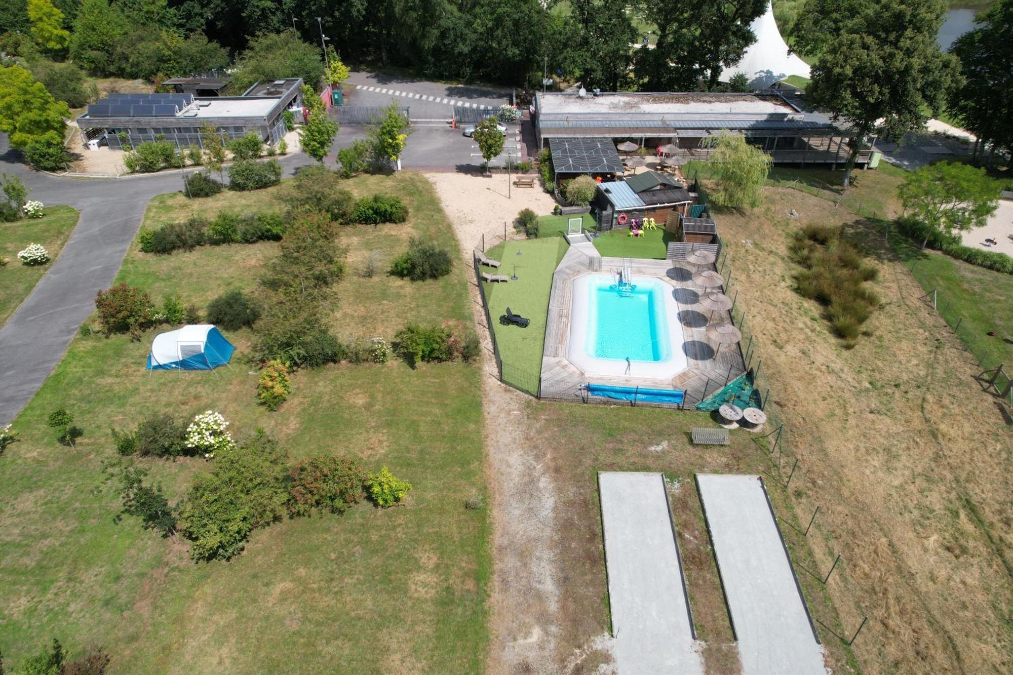 Camping Aquarev Hotel Loudeac Bagian luar foto